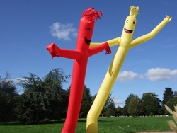 Sky dancer – pronájem atrakcí Vinelan